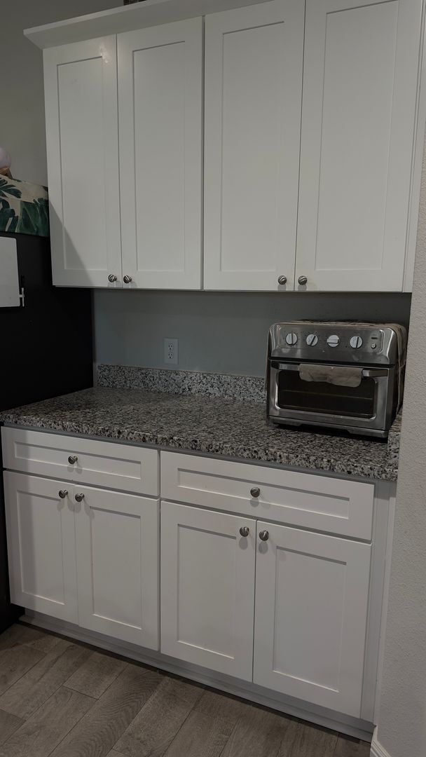 Photo - 4/2/2 NEWER CONSTRUCTION!