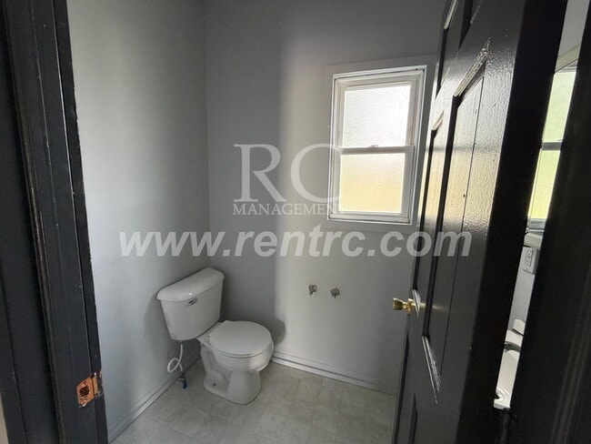 Photo - 503 FRANKLIN-