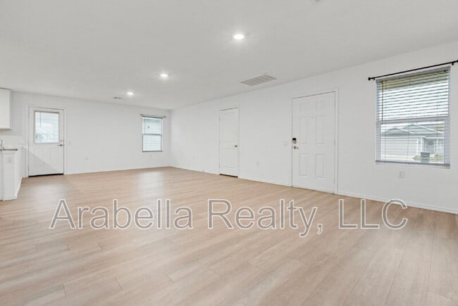 Photo - 12006 Still Pass