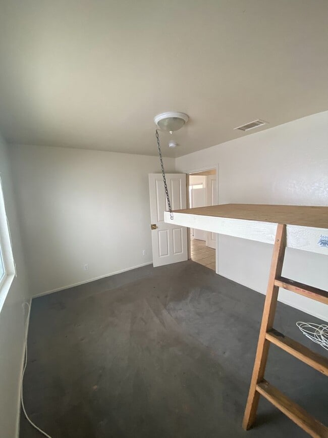 6671 Del Playa Dr Unit 1