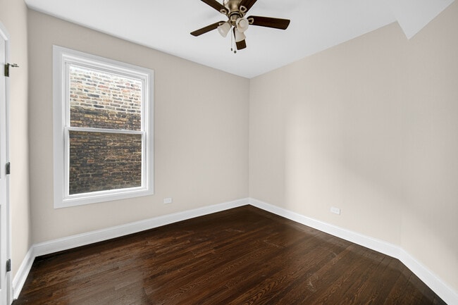 Photo - 7011 S Prairie Ave