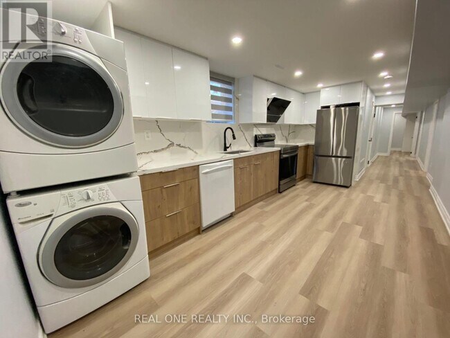 Photo - 1186 Shadeland Dr