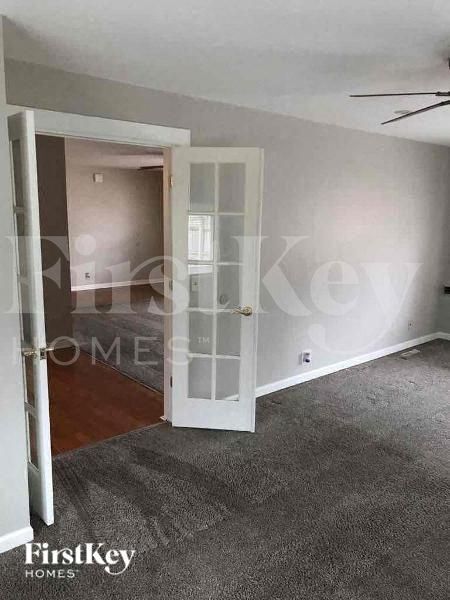 Photo - 711 N Evanslawn Ave