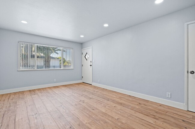 10324 Walnut St Unidad B