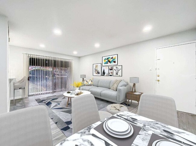 Living Area - Renovated - Waterford Rental
