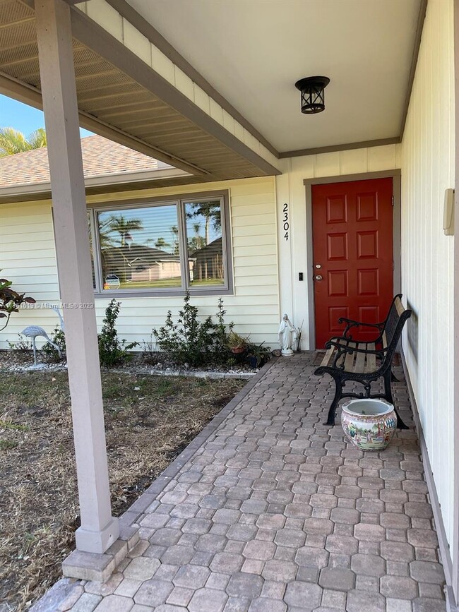 Photo - 2304 SE 8th Terrace