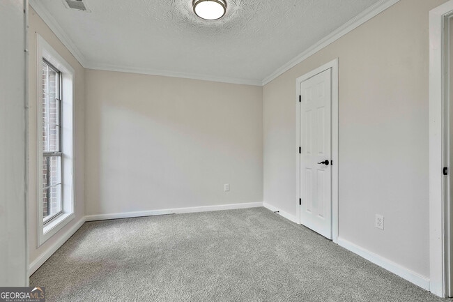 Photo - 76 Championship Ct