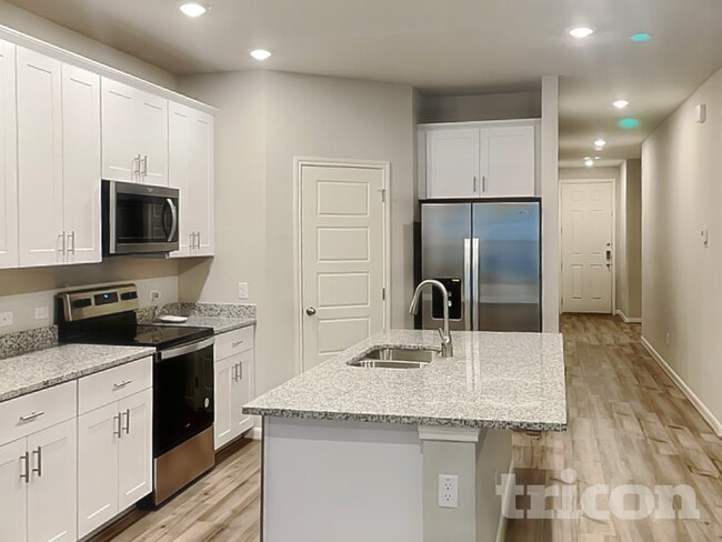 Photo - 6011 Noah Pl