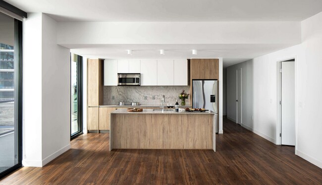 Photo - 545 Channelside Dr Unidad 1510