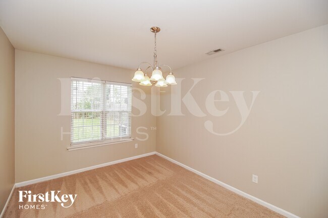 Photo - 234 Royalton Rd