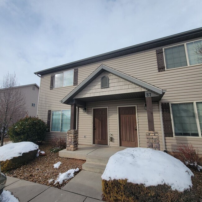 Photo - Pet Friendly Townhome