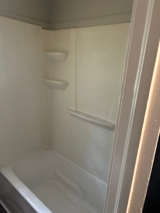 Photo - 1143SD