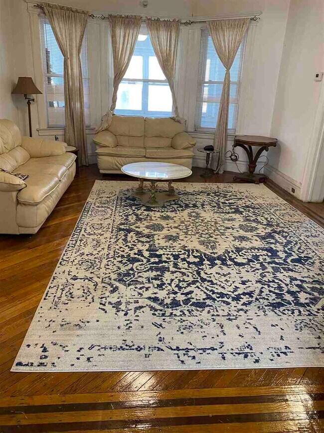 Photo - 163 Jewett Ave