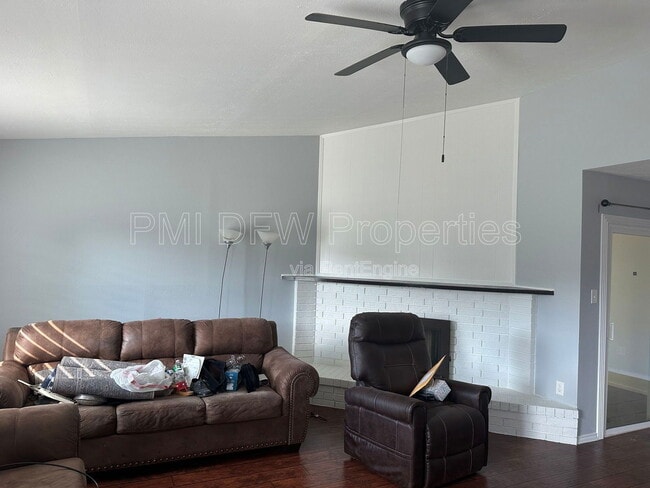 Photo - 417 Sandy Knoll Dr