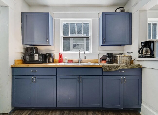 Photo - 7017 4th Ave S