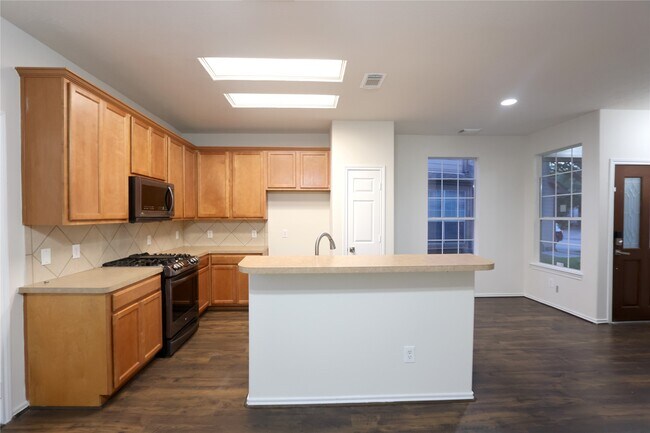 Photo - 14407 Birch Knoll Ln