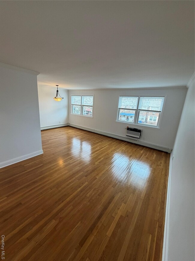 Photo - 144-50 25th Rd