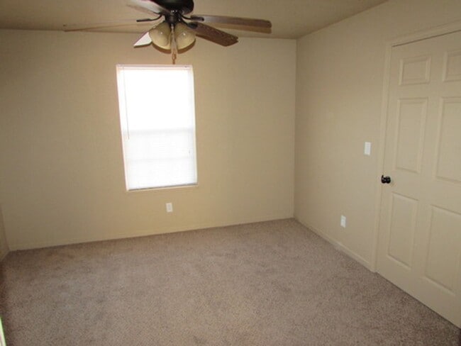Photo - 20920 Humanity Ln Unit A