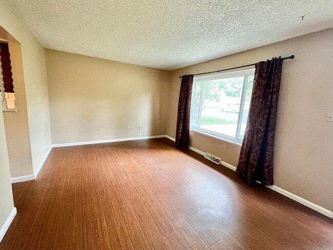 Photo - Adorable 3 bed 1 bath home in Fort Collins!