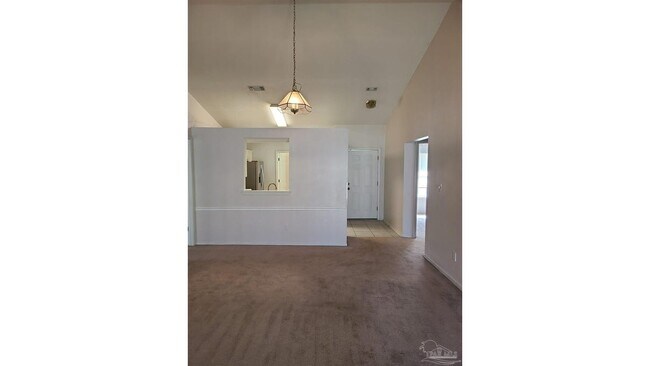 Photo - 120 Mirabelle Cir