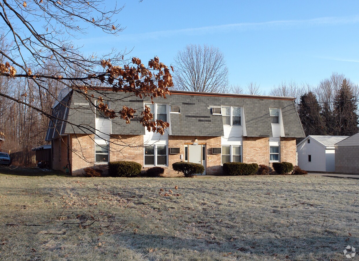 Photo - 270 Washington Blvd