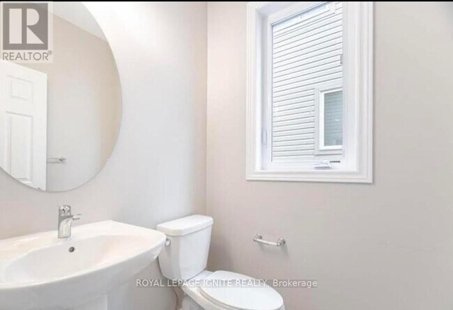 Photo - 113 Hartley Ave.