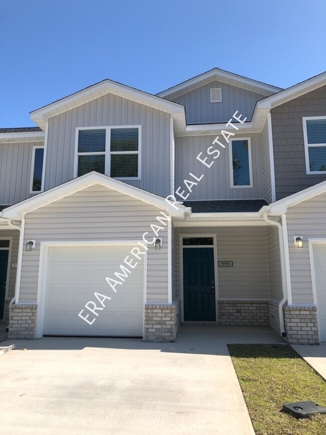 Photo - 999 Skylark Rd Townhome