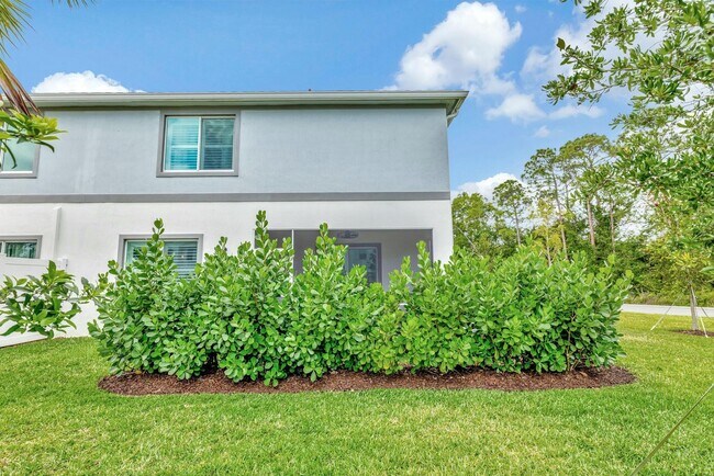 Photo - 601 Waters Edge Ln