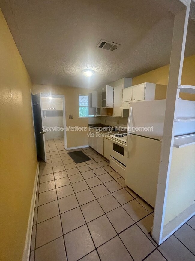 Photo - 2603 W Belmont St