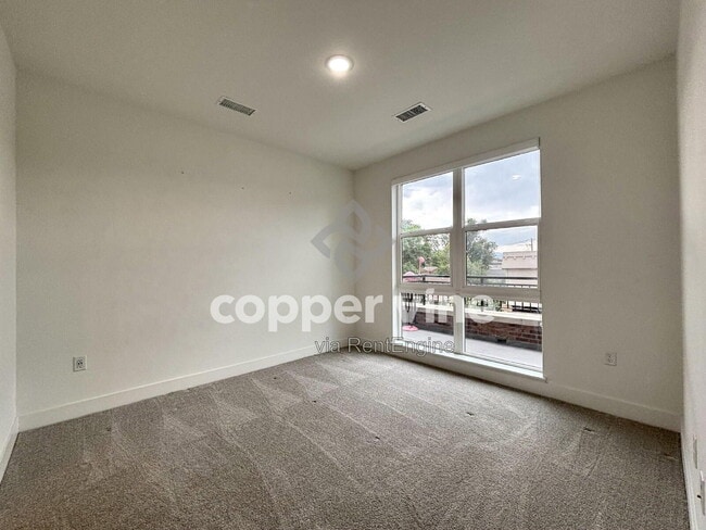 Photo - 3500 S Corona St Unit 202