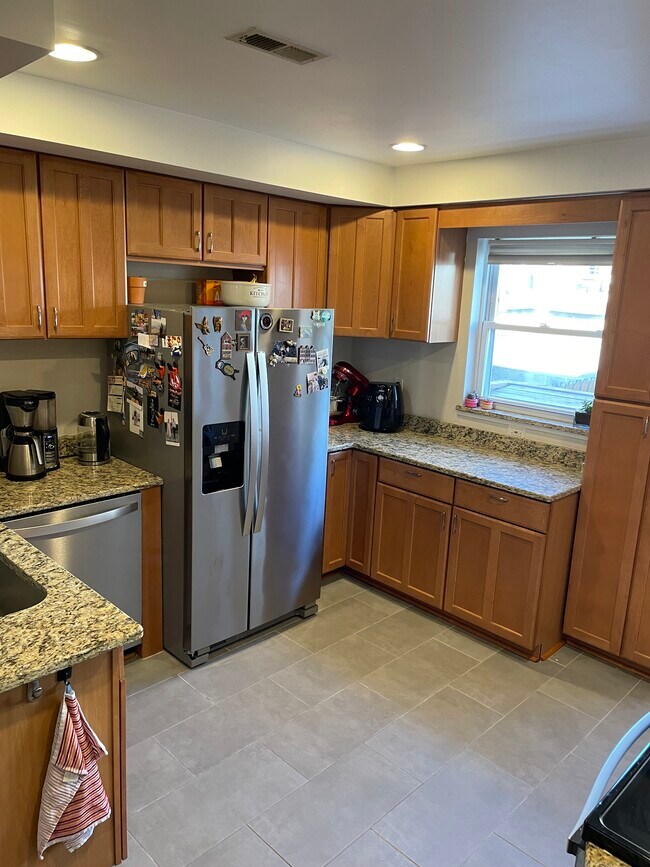 Photo - 126 Burnett St