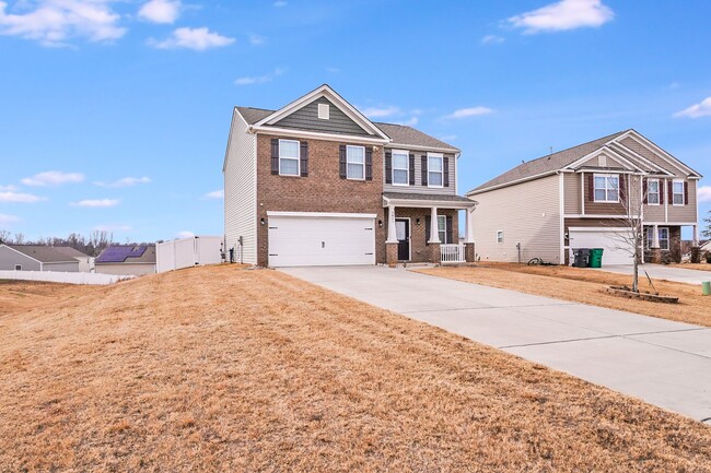 Photo - Comfort Meets Convenience in This Stunning 3BR Home Near Shopping & Dining