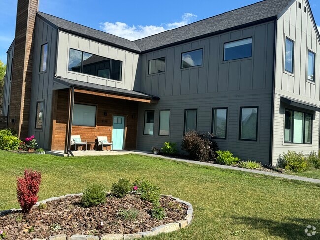 Building Photo - 3168 Fen Way Unit ADU Rental