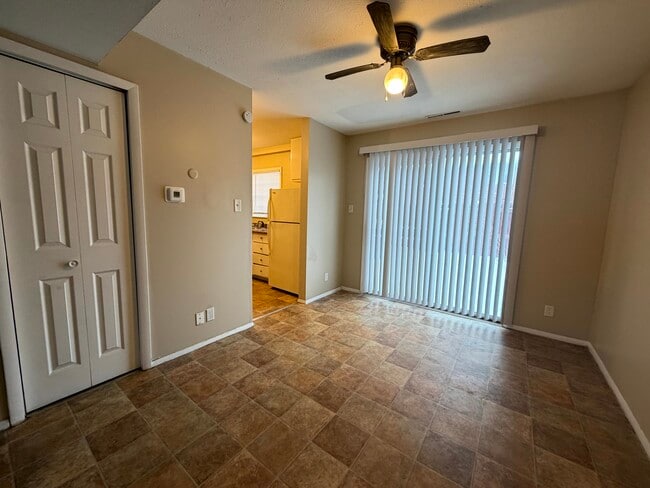 Photo - 2808 Hickory Rd