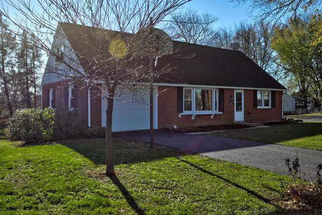 Photo - 2504 Miller Rd House