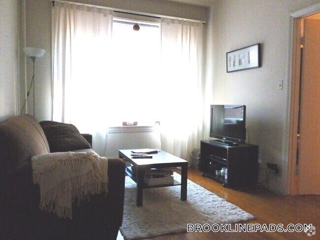 Building Photo - 208 Winthrop Rd Unit 21 Rental