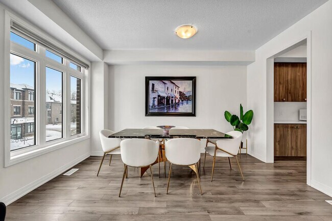 Photo - 585 Colborne St Unit SI ID1504442P