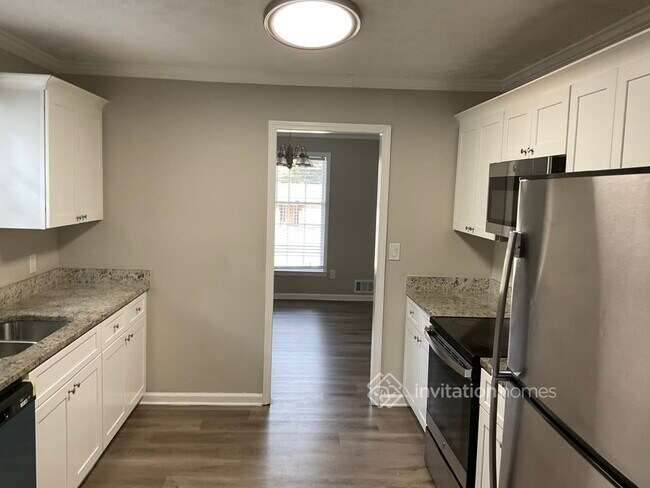 Photo - 6510 Edenfield Dr