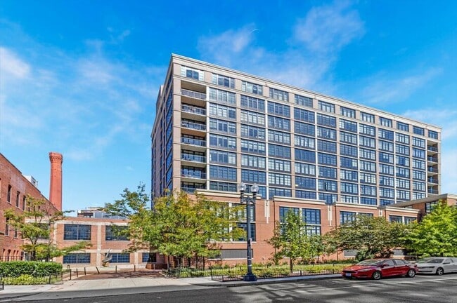 Photo - 437 New York Ave NW