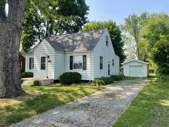 Photo - 3 bedroom 2 bath home