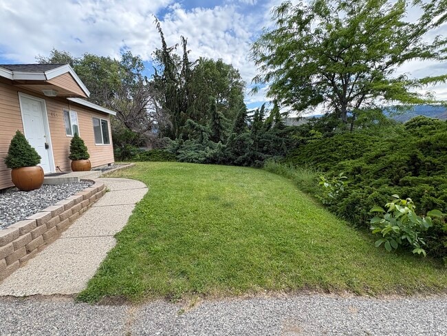 Photo - 489 N Joseph Ave