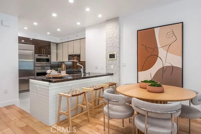 Photo - 1318 S Roxbury Dr Unit 118