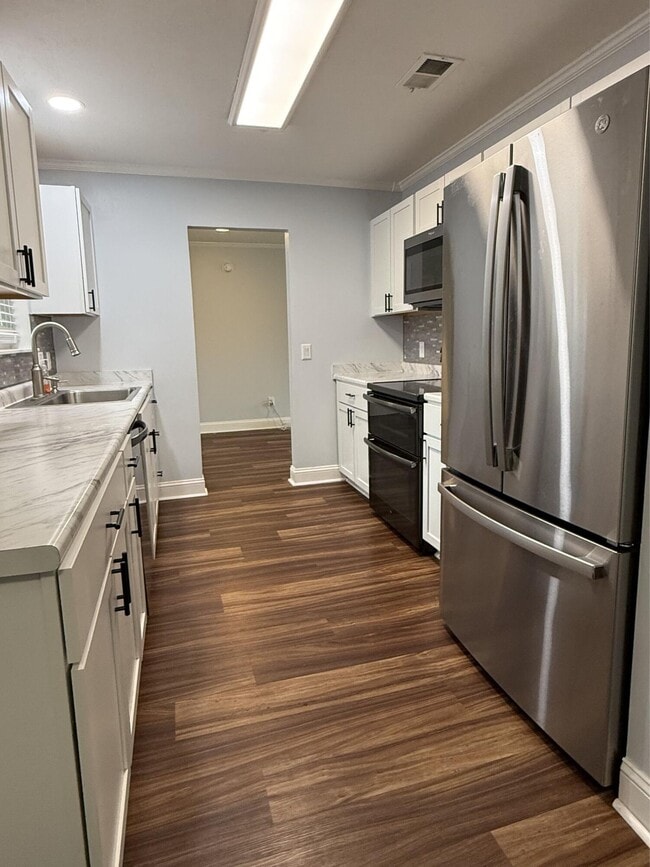 Photo - 709 Osage Dr