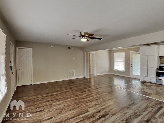 Photo - 3613 40th St