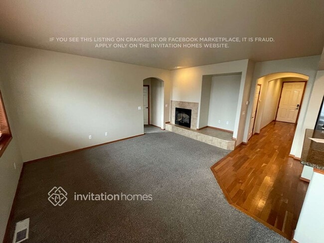 Photo - 1717 Weaver Way