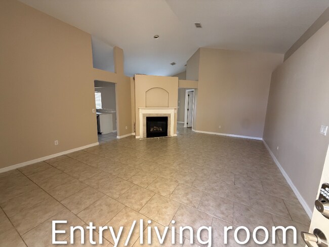 Photo - 908 Troon Cir