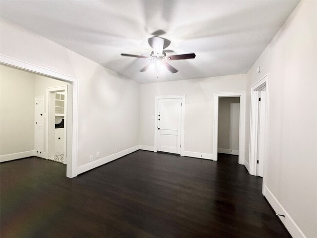 Photo - 1126 Berthea St Unit 11