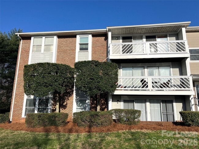 Building Photo - 9401 Old Concord Rd Unit A