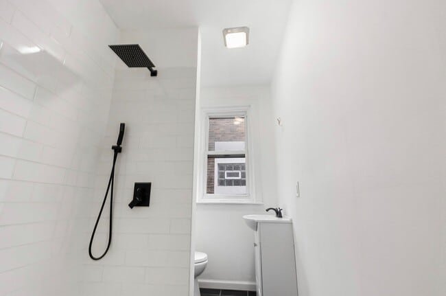 Photo - 6011 Catharine St Unit 2