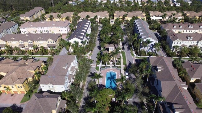 Photo - 127 Seagrape Dr